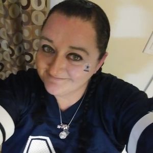 Meet your Posher, Lizzy